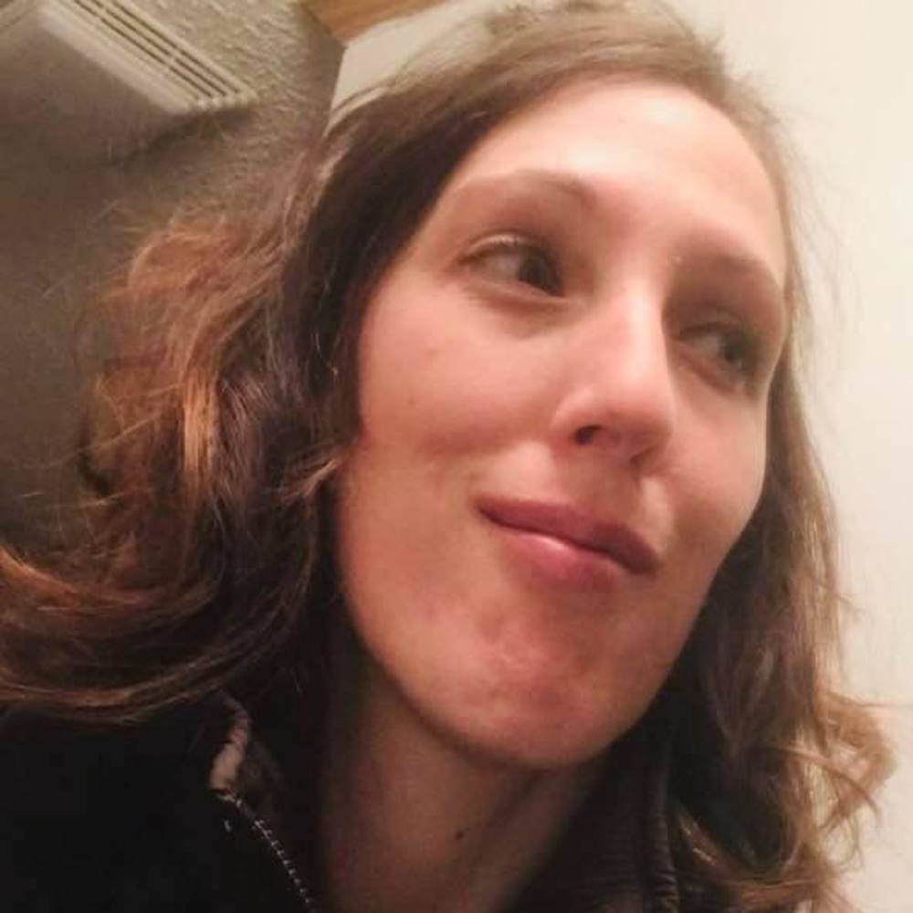 Meet your Posher, Sabrina